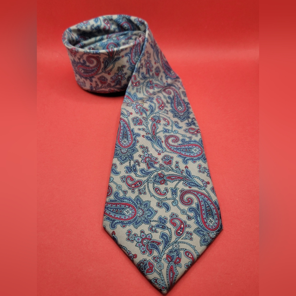 Kuppenheimer Vintage Paisley Neck Tie